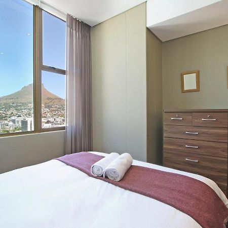 Spacious 3 Bedroom Family Apartment In Cape Town Exterior photo