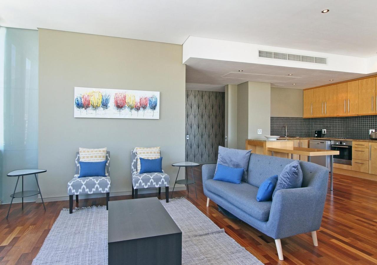 Spacious 3 Bedroom Family Apartment In Cape Town Exterior photo