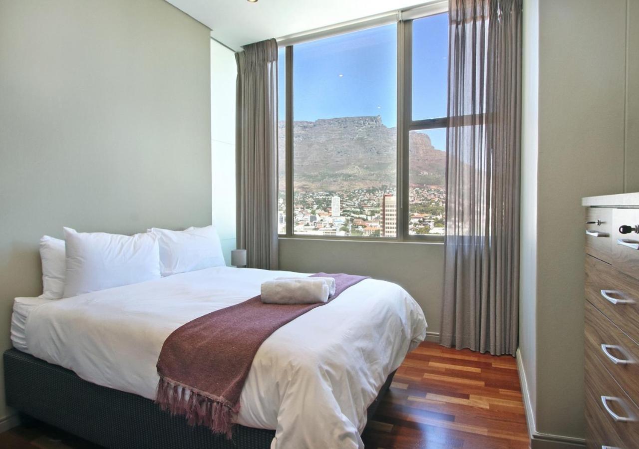 Spacious 3 Bedroom Family Apartment In Cape Town Exterior photo