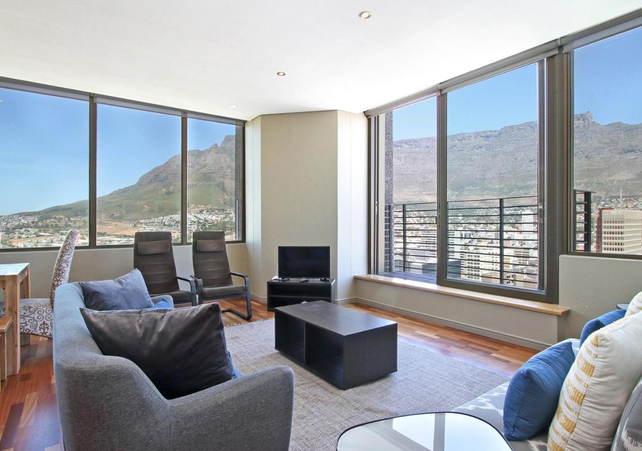 Spacious 3 Bedroom Family Apartment In Cape Town Exterior photo
